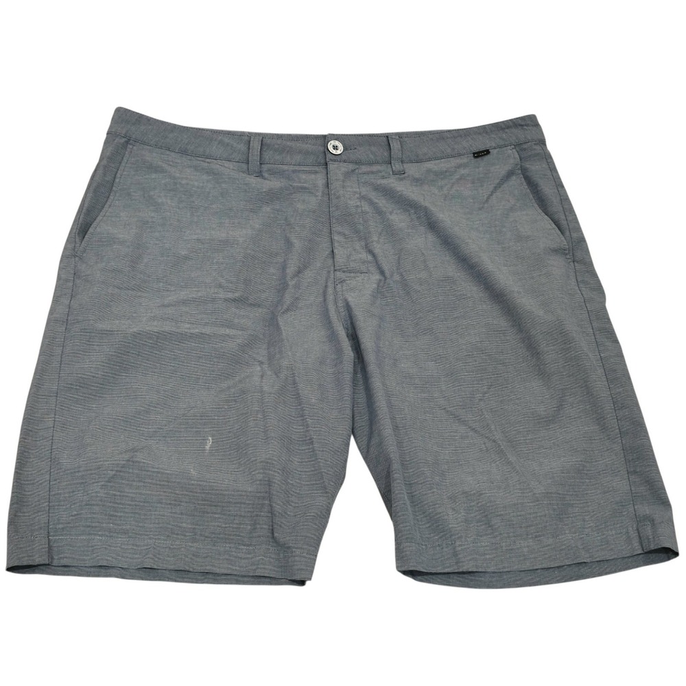 Travis Mathew Mens Golf Shorts  Gray Striped Size 40 Casual Stretch Performance